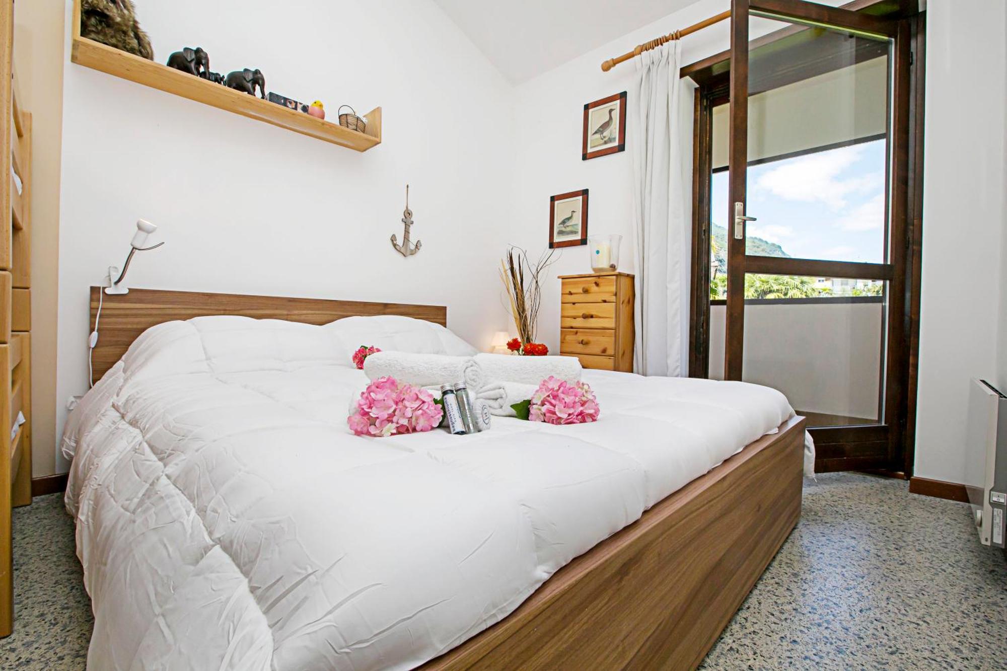 Residence Christina Due Laghi - Happy Rentals テンノ エクステリア 写真