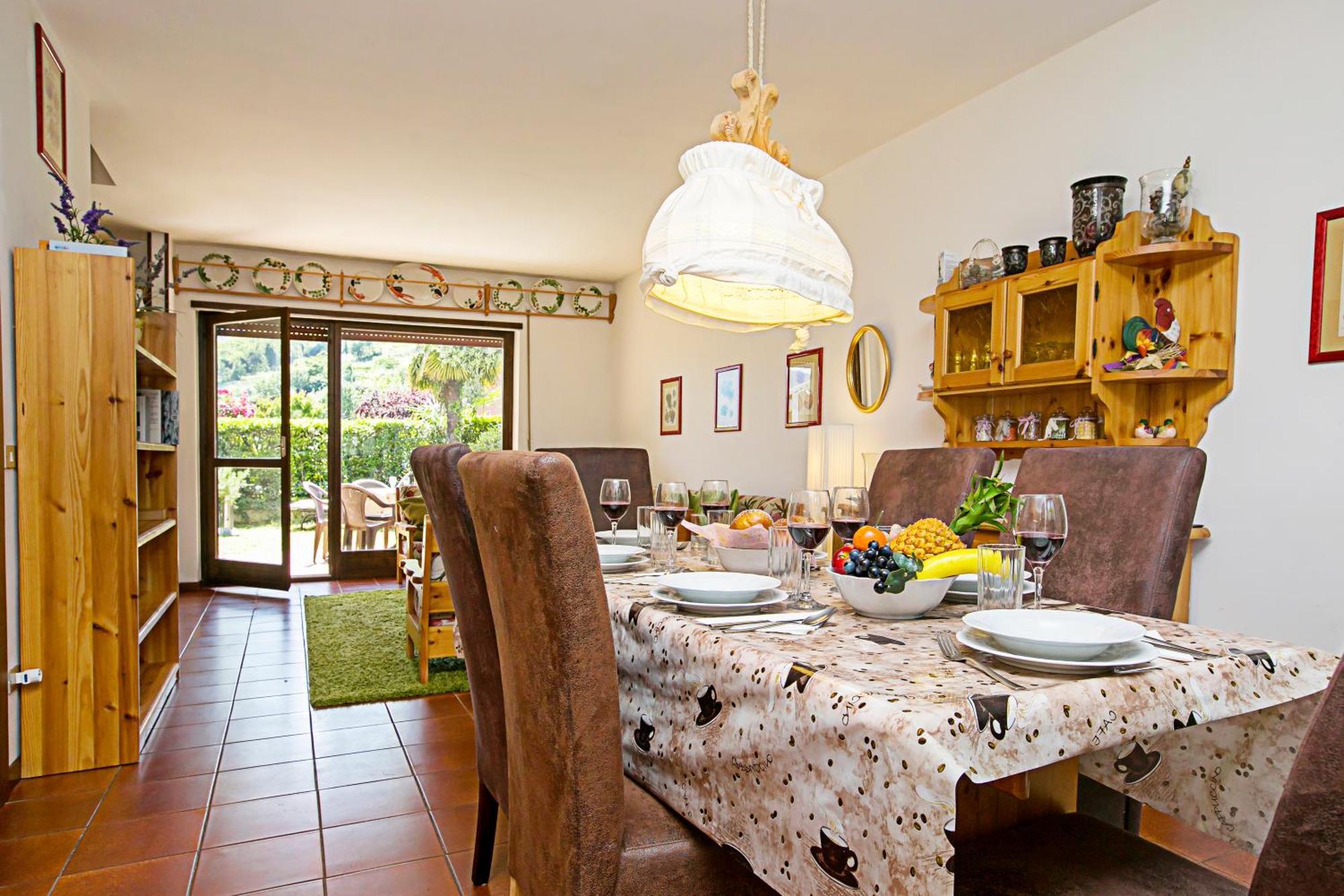 Residence Christina Due Laghi - Happy Rentals テンノ エクステリア 写真