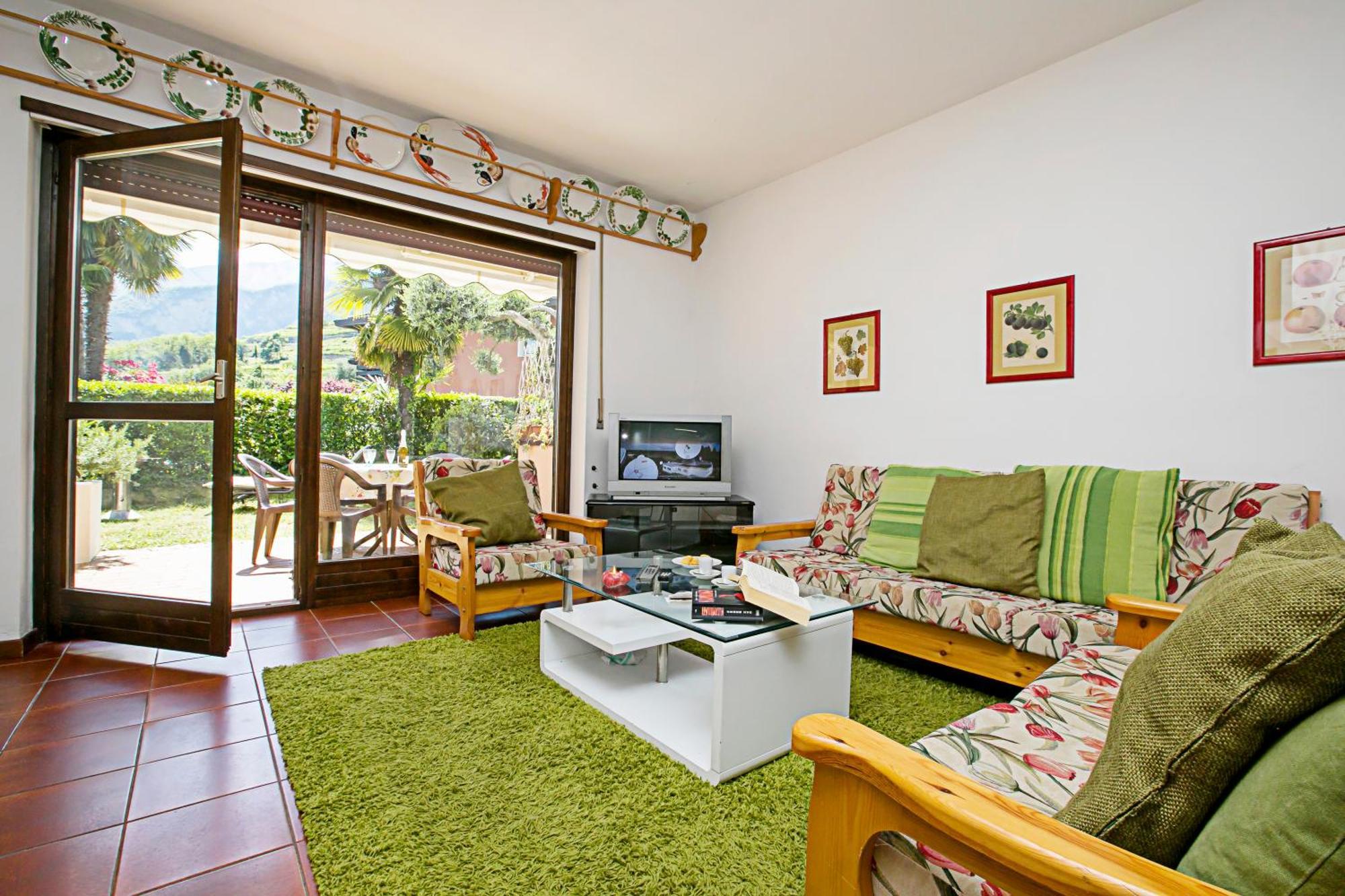 Residence Christina Due Laghi - Happy Rentals テンノ エクステリア 写真
